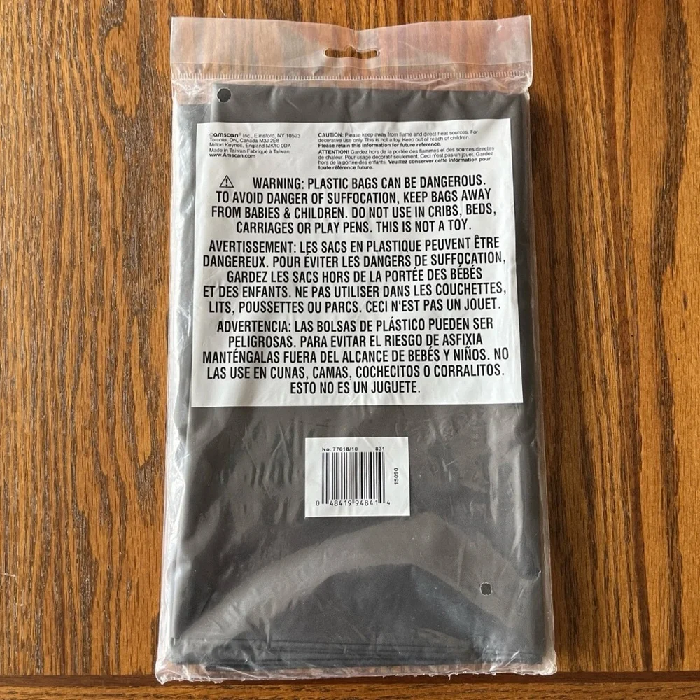 Amscan Round Black Table Cover Plastic 84 Inch Party Supplies Decorations
